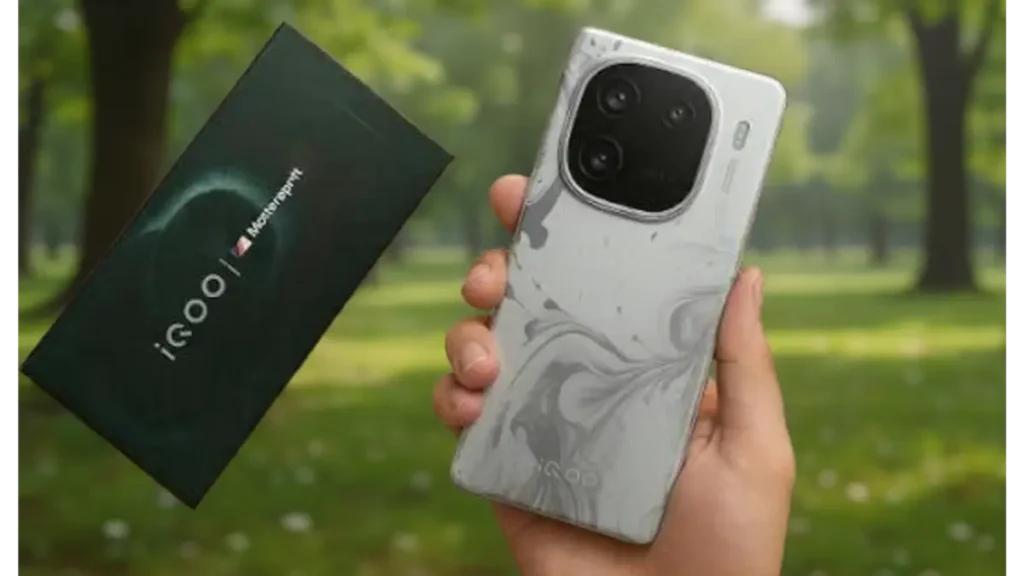 Rear camera setup of iQOO 15R 5G