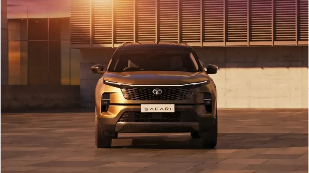 Tata Safari front view
