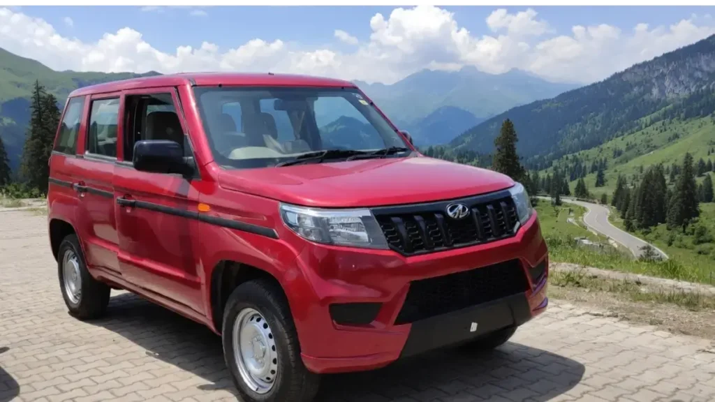 front profile of Mahindra Bolero Neo N4