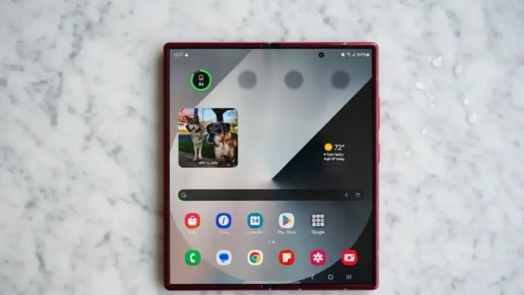 Close-up of Samsung Galaxy Wide Fold unfolded 4:3 aspect ratio display