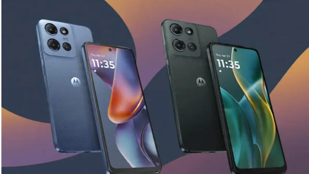 Close-up of Moto G87 5G 120Hz AMOLED display and punch-hole design.