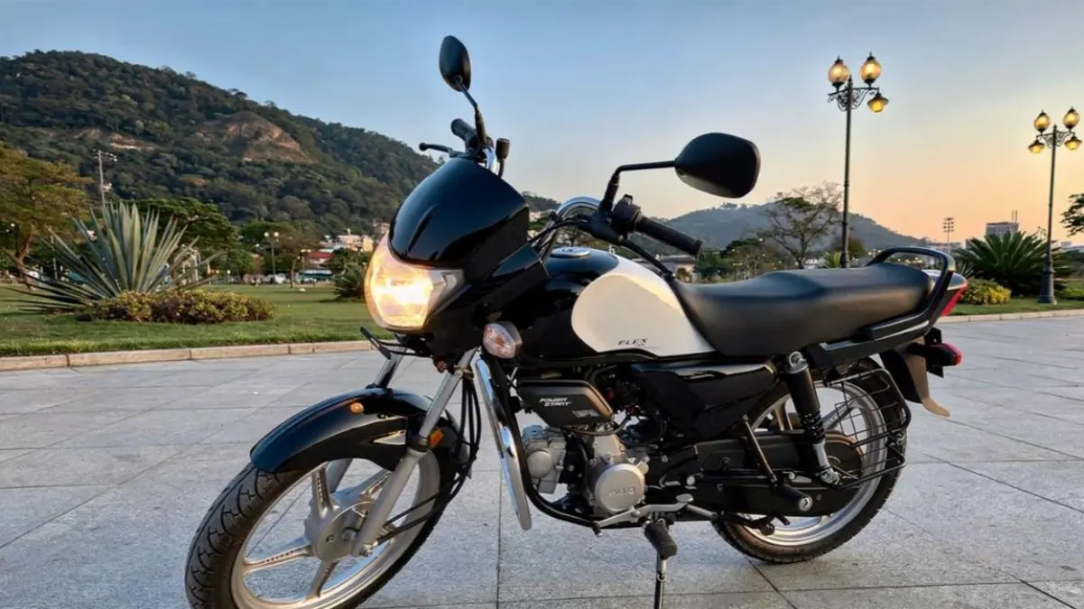 Hero HF Deluxe Flex Fuel side profile