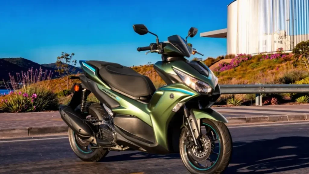 Yamaha Aerox E side profile